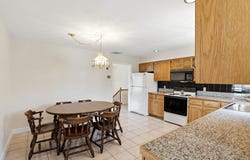 6 Gavin Cir, Stoneham, MA 02180