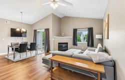 6255 Beechtree Drive, West Des Moines, IA 50266