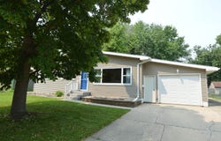 1214 S McCoy Street, Aberdeen, SD 57401