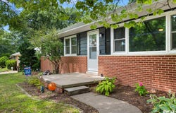 3819 N SAYMORE Lane, Peoria, IL 61615