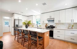 18324 Sylvan Street, Tarzana, CA 91335