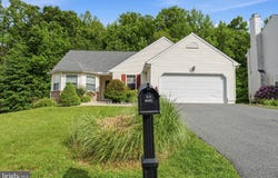 279 E FLAGSTONE Drive, NEWARK, DE 19702