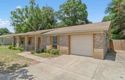 4540 Treeline Dr, Pensacola, FL 32504