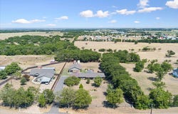 354 Bluebonnet Lane, Lorena, TX 76655