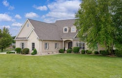 112 Verrazanno, Highland, IL 62249