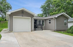 705 S 3rd Street, Knoxville, IA 50138
