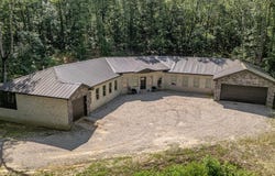 8203 Oak Creek, Harrisburg, AR 72432