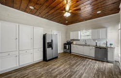 1109 W Main Street, Denison, TX 75020