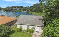 210 Oak Grove Drive, Brooklyn, MI 49230