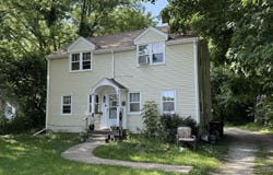 7094 Newburg, ROCKFORD, IL 61108