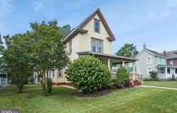 6326 CLEVELAND ST, CHINCOTEAGUE ISLAND, VA 23336
