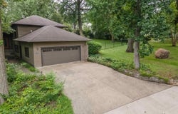 2125 Greenwood Avenue, Cedar Falls, IA 50613