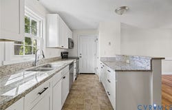 509 Overcliff Ct, Midlothian, VA 23114