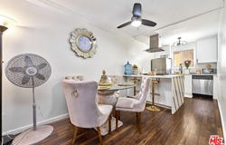 7045 Woodley Ave, Van Nuys, CA 91406
