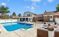 8102 GLENDALE DR, FREDERICK, MD 21702