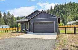 22 Taryn CT, White Salmon, WA 98672