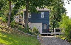 1010 PERRY ST, STAUNTON, VA 24401