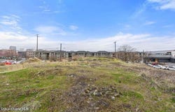 1229 W Broadway Ave, Spokane, WA 99201