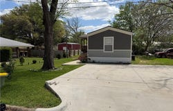 304 E 1st Street, Hearne, TX 77859