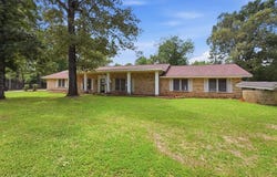 44 Timberlane St, Texarkana, TX 75501