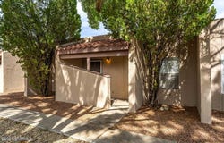 1345 Branson Avenue, Las Cruces, NM 88001