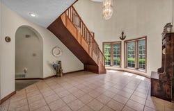 6869 Cliffside Drive, Vermilion, OH 44089