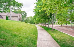 2324 Dogwood Grove Circle, Signal Mountain, TN 37377