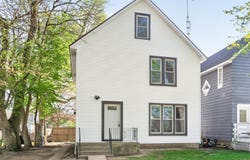 224 E Garden Street, DeKalb, IL 60115