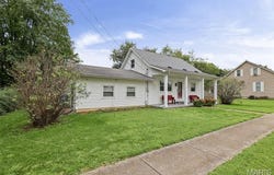 105 S Railway Street, New Baden, IL 62265