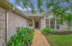 305 Augsburg Lane, College Station, TX 77845
