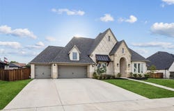 1916 Lotus Court, Haslet, TX 76052
