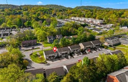 944 Micro Way, Knoxville, TN 37912