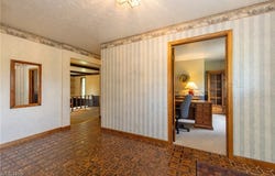 18781 Thorpe Road, Chagrin Falls, OH 44023