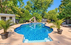 4 Cypress Court, Aberdeen, NJ 07747