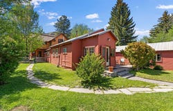 413 N 1ST Ave, Hailey, ID 83333