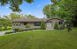 10366 Fenner Avenue SE, Delano, MN 55328