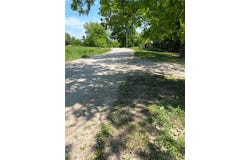 54 Bear Drive, Mound City, KS 66056