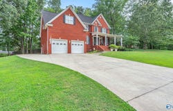 44 Jeff Street, Scottsboro, AL 35769