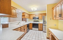 1148 Fairway Avenue NW, Hutchinson, MN 55350