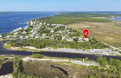 11 Sunrise Lane, Panacea, FL 32346