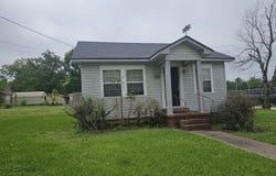 411 Sunset Avenue, Henderson, TX 75654