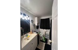 139 Mark Drive, Macomb, MI 48038