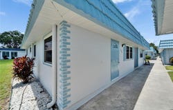 302 ANDOVER PLACE, SUN CITY CENTER, FL 33573