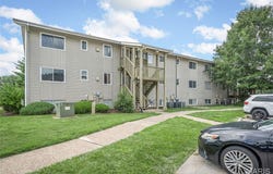 2022 Gascony Parc Drive, Lake St Louis, MO 63367
