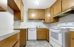 515 E HEREFORD ST, Gladstone, OR 97027