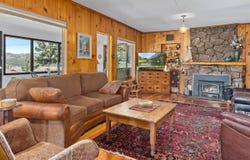 656 Halbach Ln, Estes Park, CO 80517