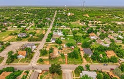 202 5th Avenue, Coleman, TX 76834