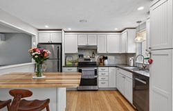 12 Powder Mill Drive, Kennebunk, ME 04043