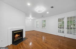 2848 CHABLIS CIRCLE, WOODBRIDGE, VA 22192