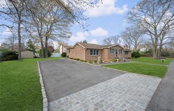 407 Albert Street, Holbrook, NY 11741
